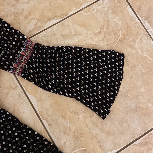 Short romper - Picture 3 of 4